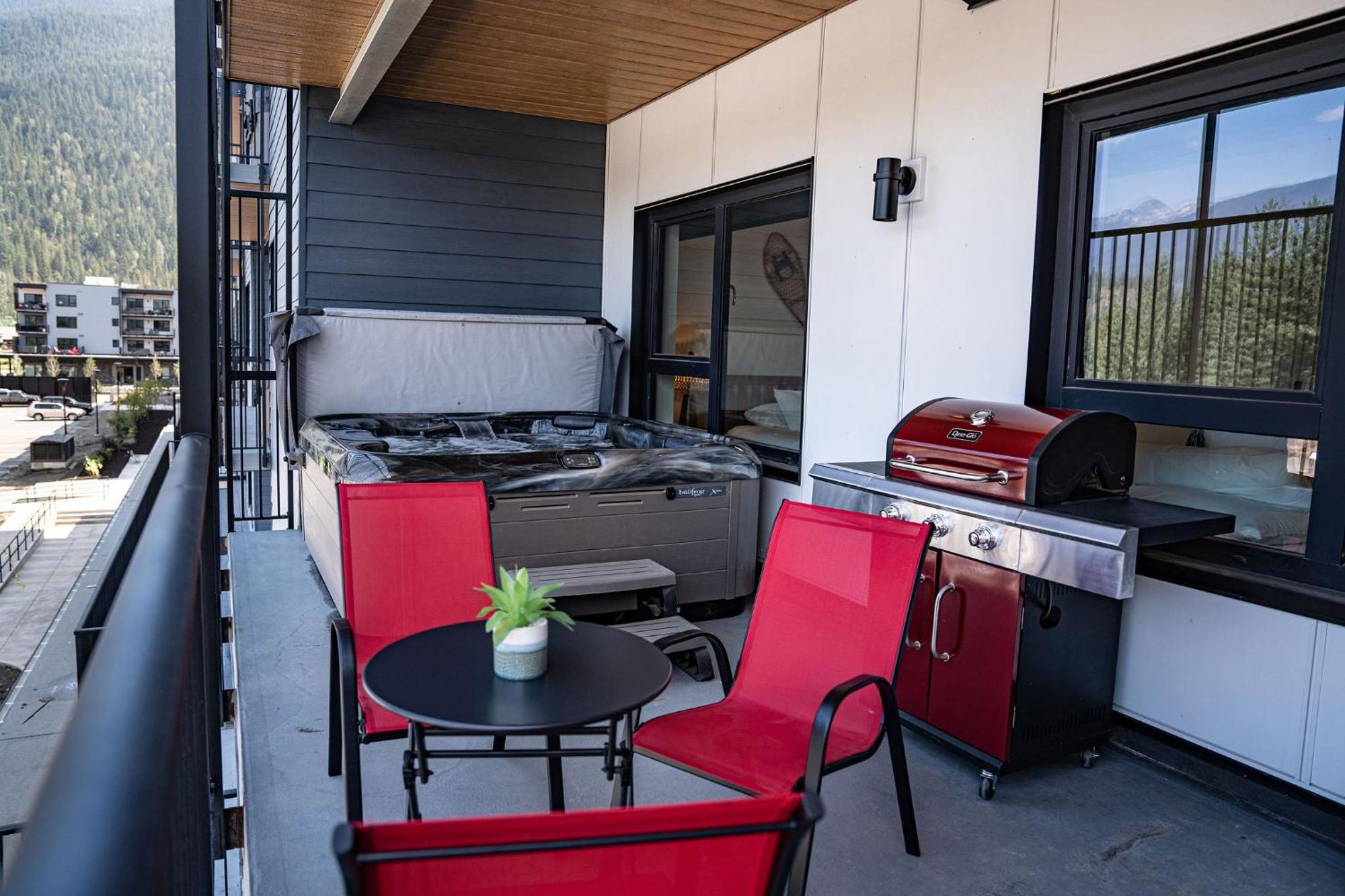 Apartamento Alpine Haven By Revelstoke Vacations Exterior foto