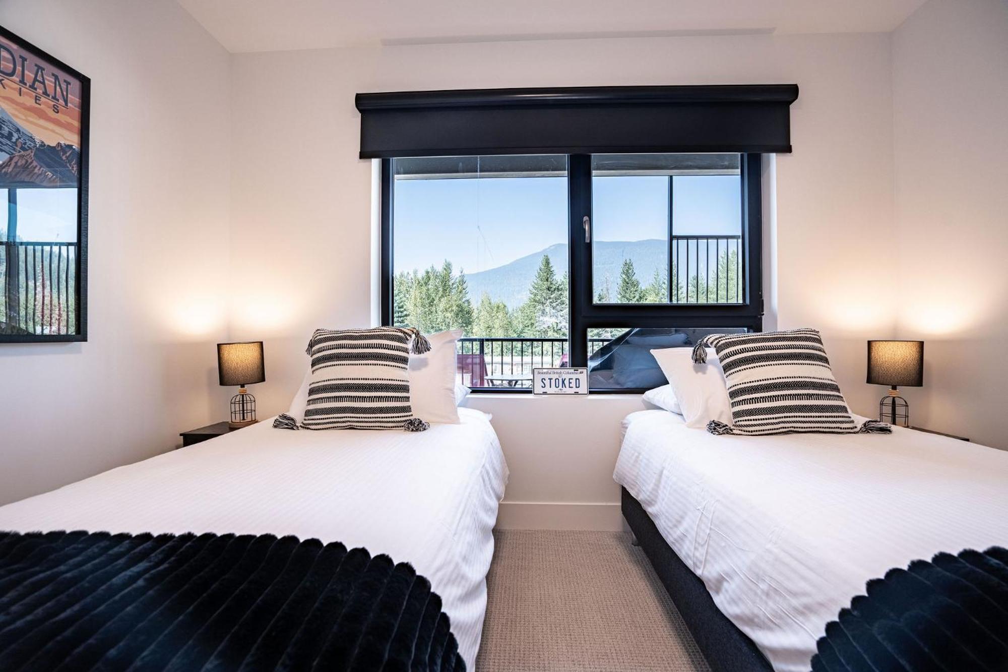 Apartamento Alpine Haven By Revelstoke Vacations Exterior foto